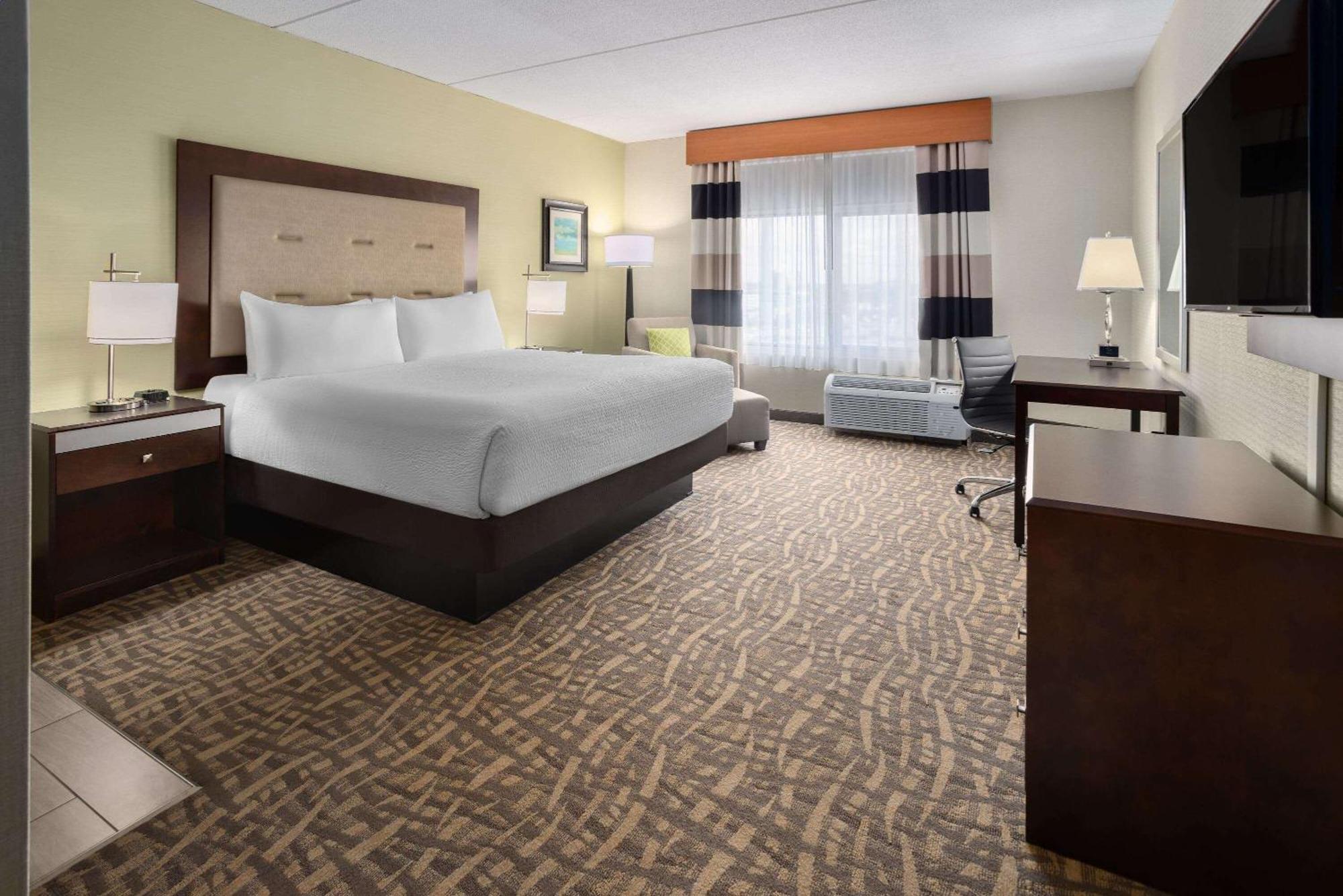 Wyndham Garden Buffalo Downtown Hotel Luaran gambar